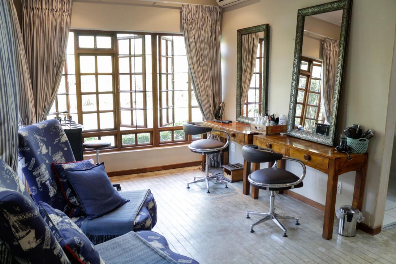 25 On Catherine Pretoria-Noord Esterno foto
